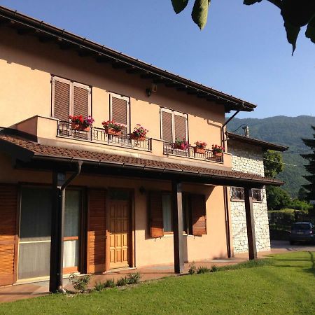 Villa Casa Simone Colico Esterno foto